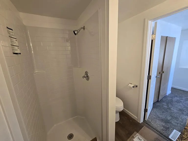 1601 E Locust Rd #222 — Photo 9