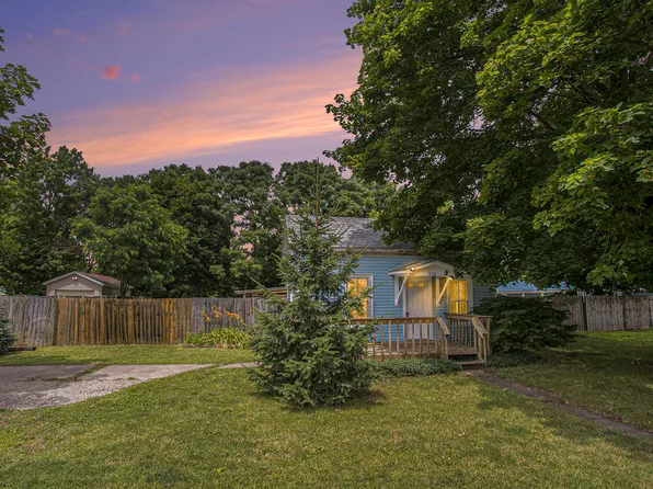 632 W Main St, Mendon, MI 49072