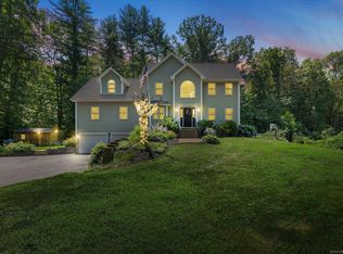 1530 Route 169, Woodstock, CT 06281