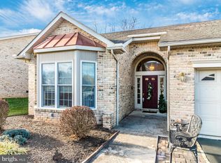 153 Morningside Dr, Falling Waters, WV 25419