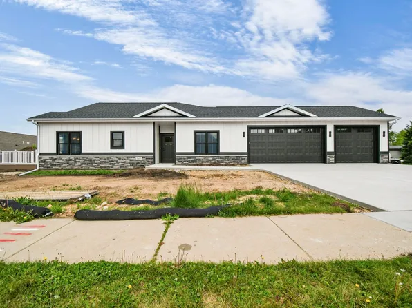217 Dale Dr, Lodi, WI 53555