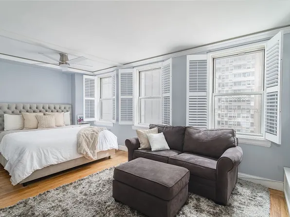 155 E 49th St #10E, Manhattan, NY 10017