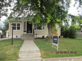 1112 N Rowley St, Mitchell, SD 57301