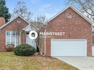 9 Oliver Ct, Greensboro, NC 27406