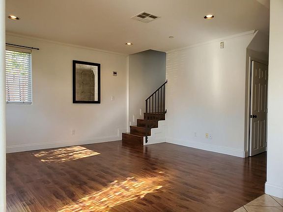 3rd image of 1629 W 82nd St #A