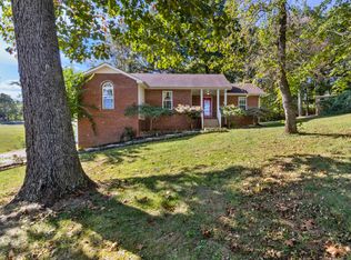 1201 Old Mack Rd, Clarksville, TN 37040