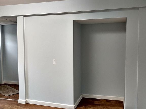 5th image of 54 Catherine St