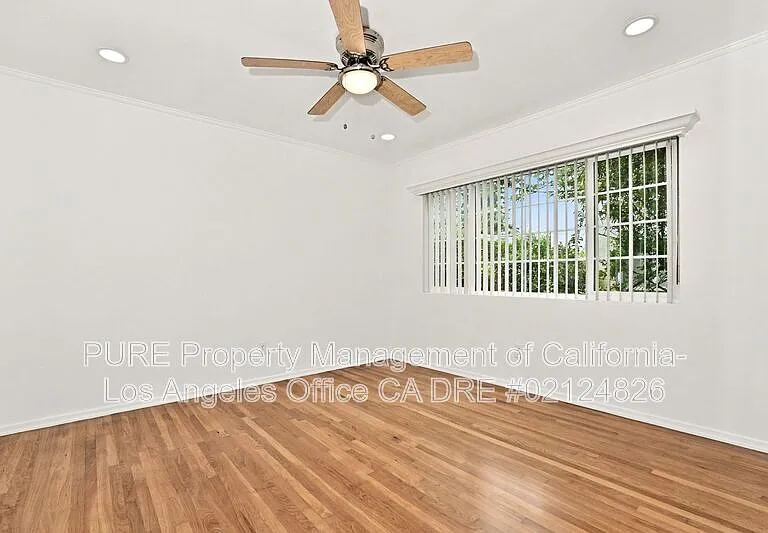 1527 Harvard St #3 — Photo 8