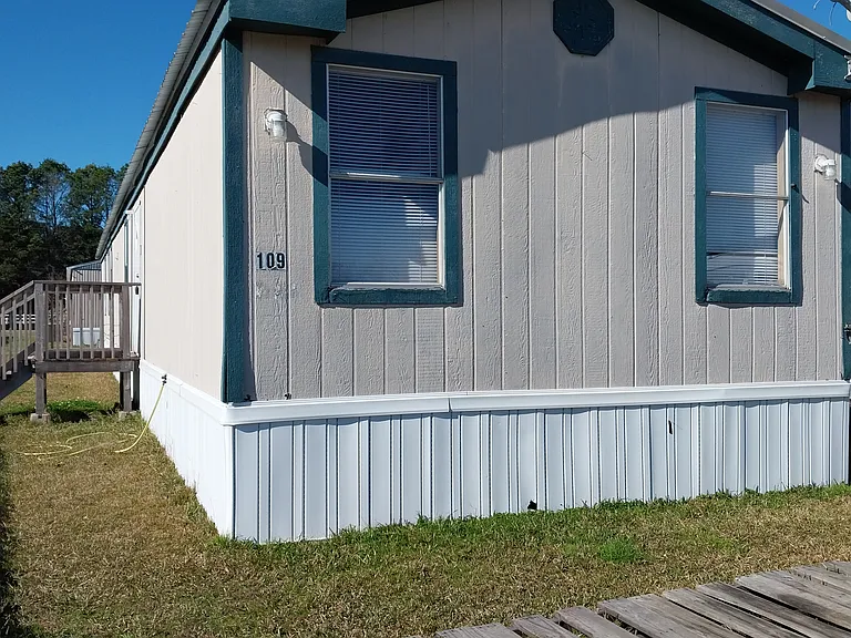 Sunset Ridge MHC — Photo 122
