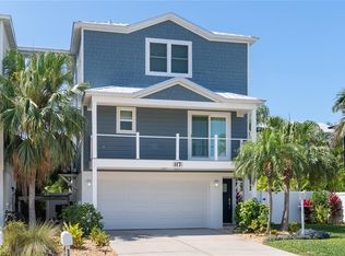 117 51st St, Holmes Beach, FL 34217