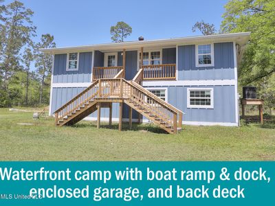 6070 3rd St, Bay Saint Louis, MS, 39520