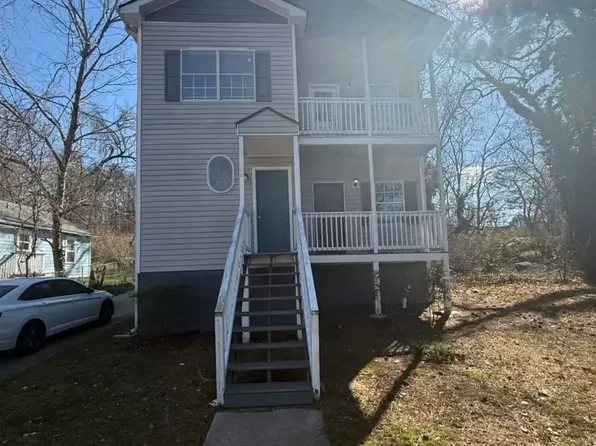 1960 Pinedale Dr NW, Atlanta, GA