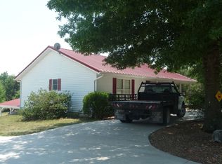 295 Julie Ln, Holts Summit, MO 65043