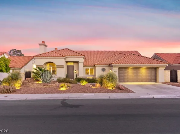 2900 Crown Ridge Dr, Las Vegas, NV 89134