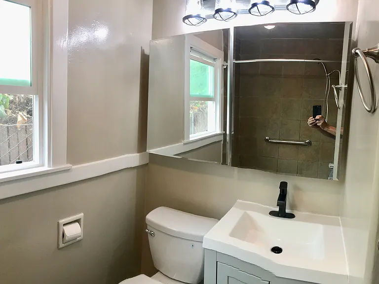 1514 Clay St — Photo 13