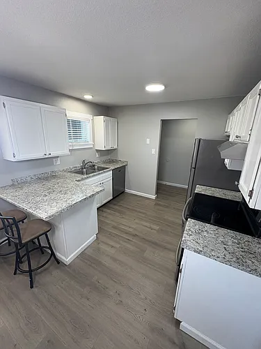 1721 E 59th Ave #3 Photo 1