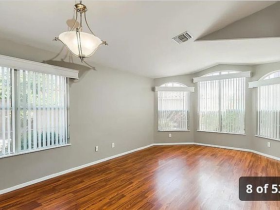3rd image of 2007 S Sterling Cir