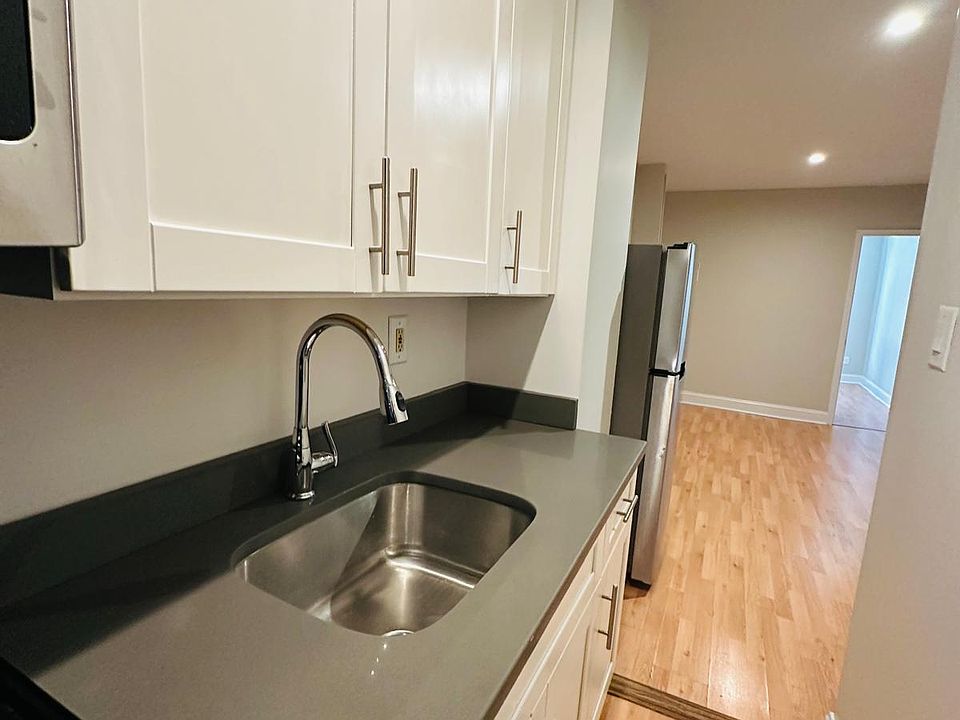 1st image of 347 W 16th St APT 4C