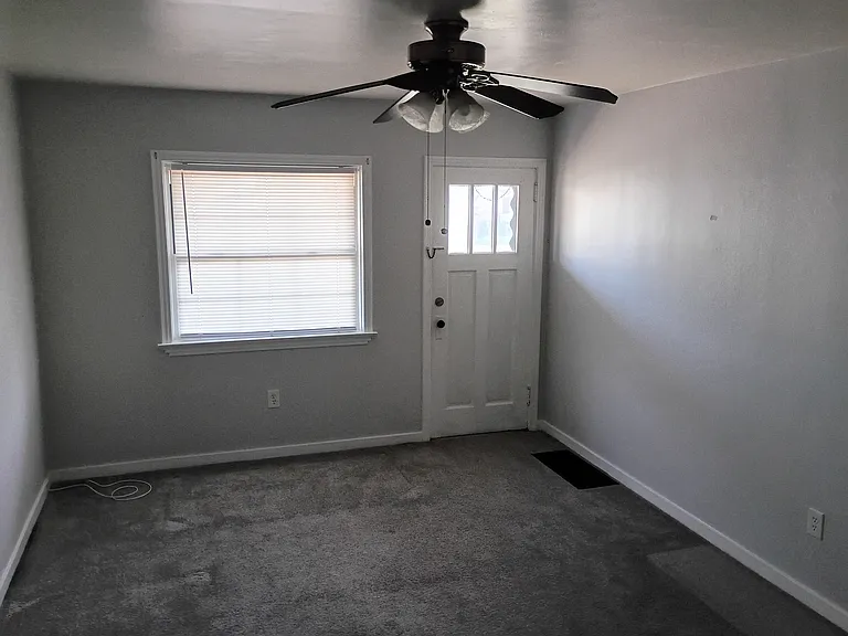 240 Ignatius Ave — Photo 2
