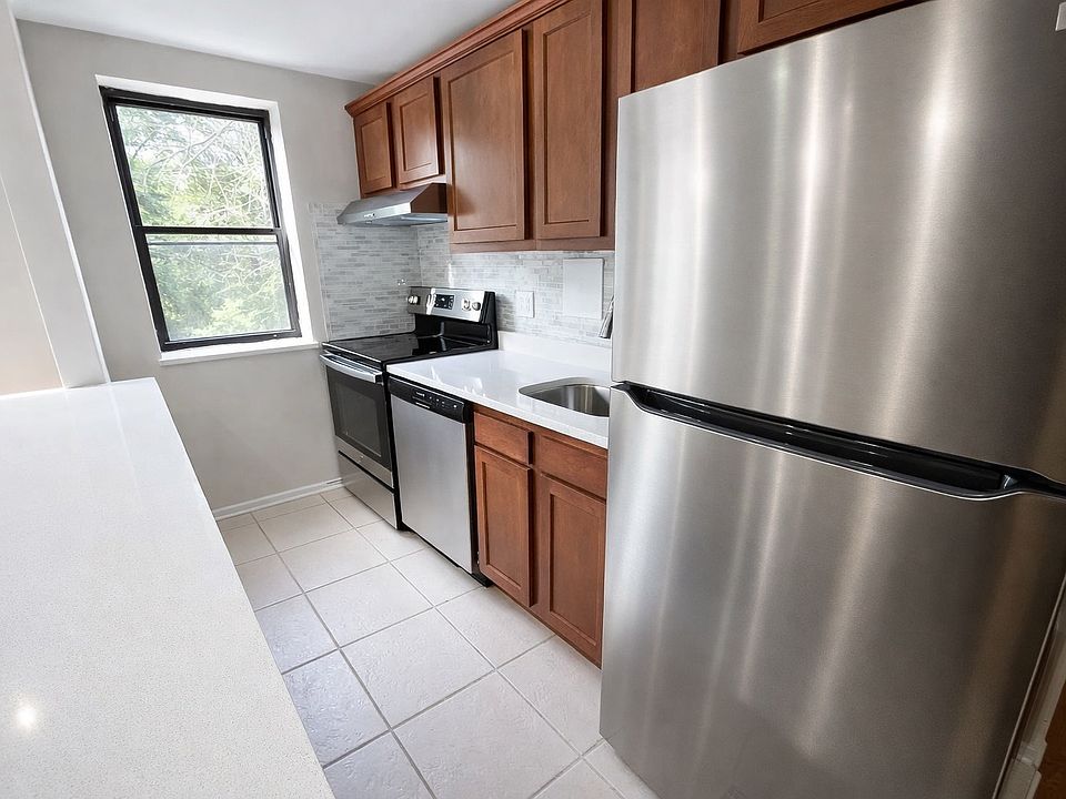 Kitchen - Renovated!