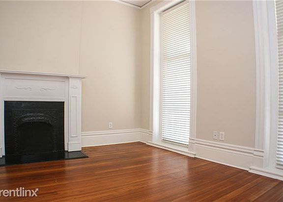 Greene 1107-1 Living Room Downtown Augusta Loft-Style Apartm