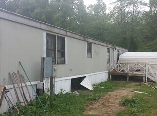 324 Syringa Rd, Topping, VA 23169