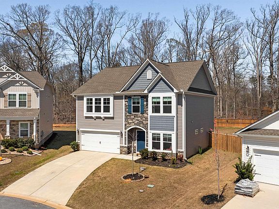 2nd image of 304 Videre Woods Ct