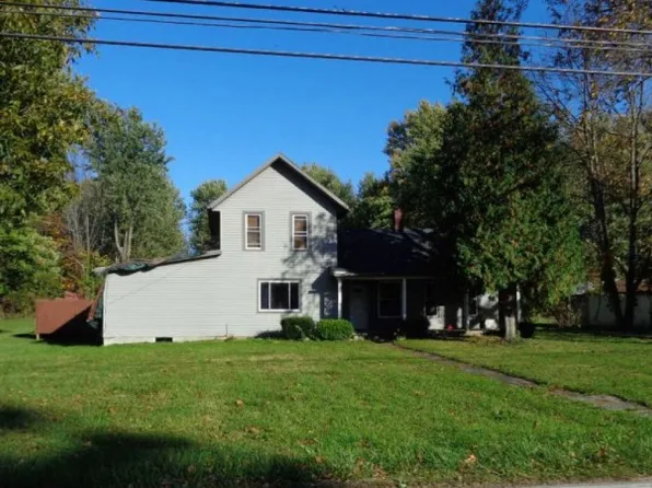 64 Townsend St, Greenwich, OH 44837