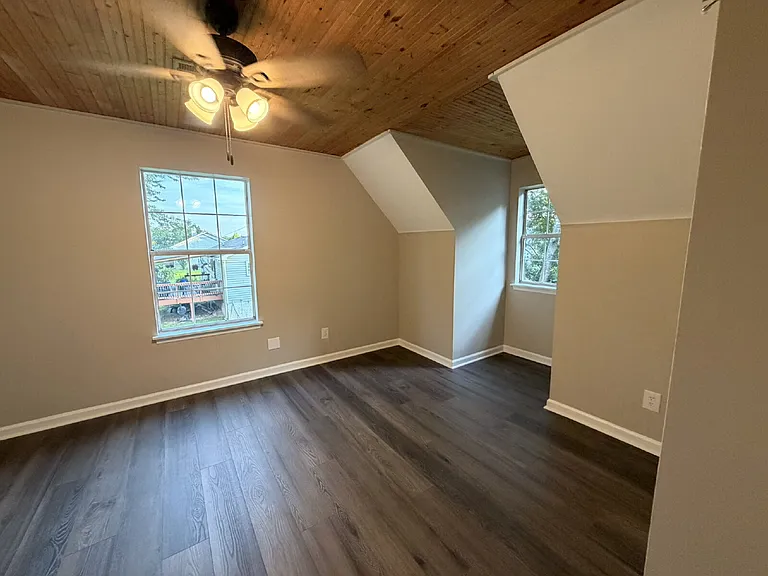1306 Green Forest Dr — Photo 22