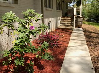 9 Regina Dr, Marietta, GA 30068