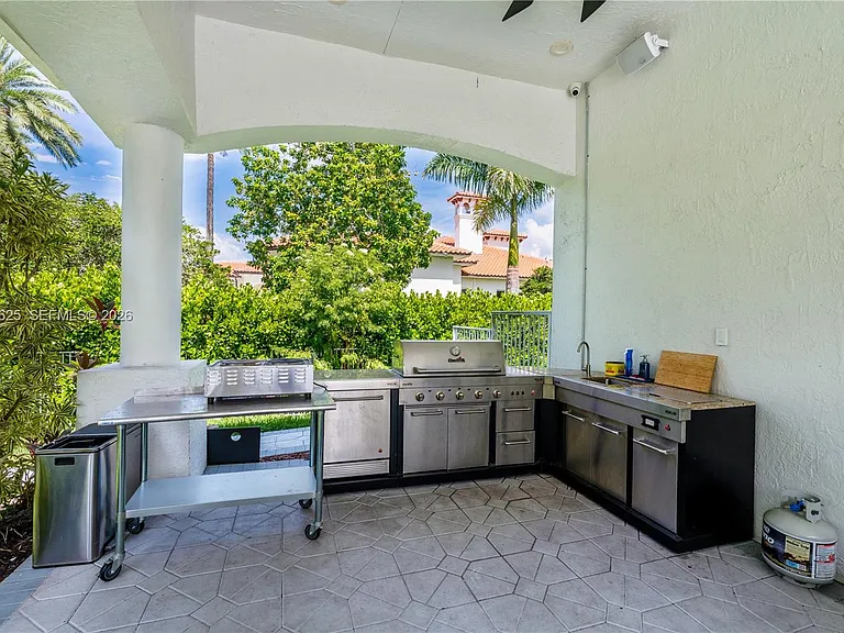 11302 NW 9th St — Photo 51