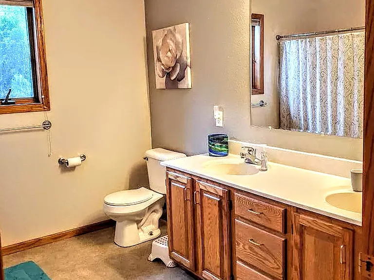 1901 Lillian Dr — Photo 17