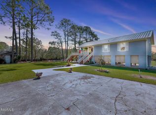 6003 Lee Station Rd, New Iberia, LA 70560
