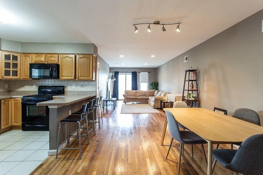 293 Terrace Ave — Photo 4