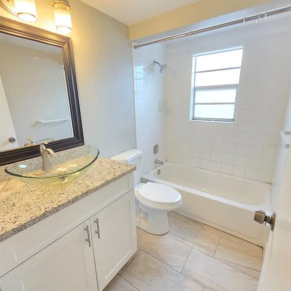 7730 Greybirch Ter — Photo 8