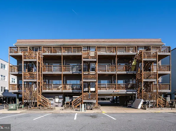14 40th St Unit 303, Ocean City, MD 21842