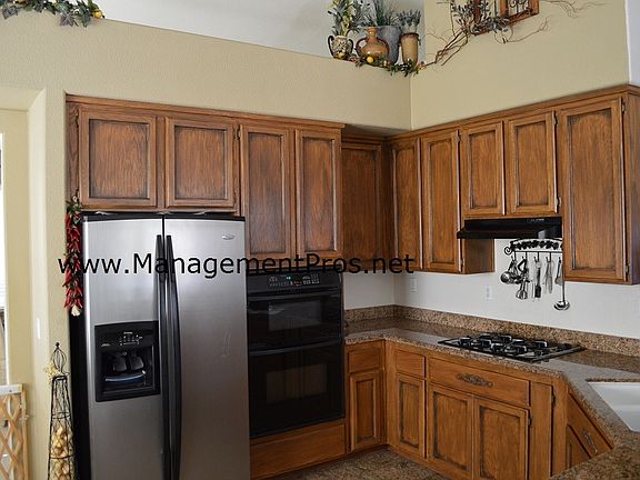 2nd image of 3568 Milford Cir