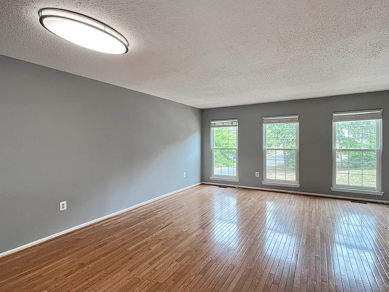 13933 Big Yankee Ln — Photo 17