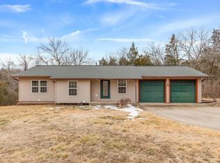 8 Laura Ln, Festus, MO 63028