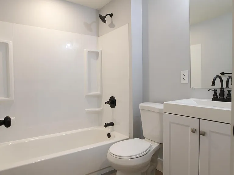 4921 Cedar Ave #1 — Photo 11