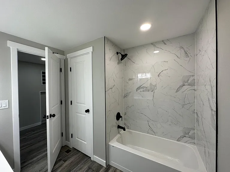 3113 Harold Dr SE — Photo 8