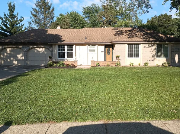 3701 SW 30th St, Des Moines, IA 50321