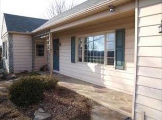 580 Stevens Rd, Ephrata, PA 17522