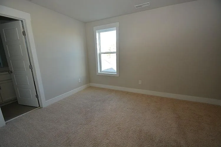 725 Fireball Ct — Photo 7