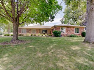 611 Jackson Rd, Greenwood, IN 46142