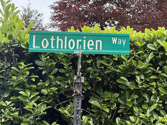 2nd image of 1 Lothlorien Way