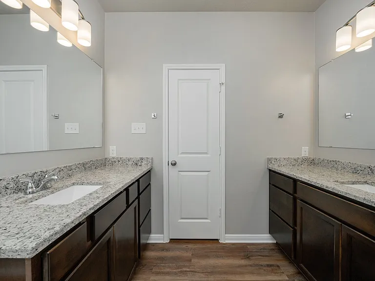 2047 Vintage Farms Way #1 — Photo 28