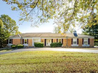 1690 Claymont Estates Ct, Chesterfield, MO