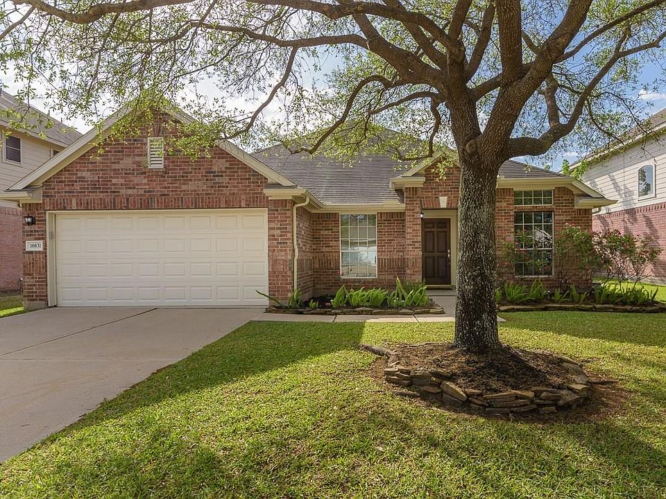 1st image of 10831 White Oak Point Ct