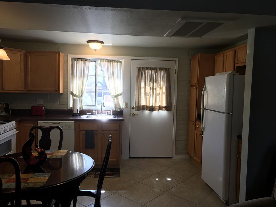 1st image of 485 S Paseo Quinta APT B
